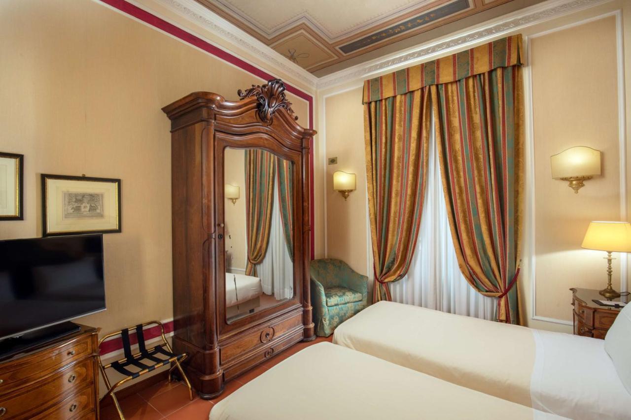 Hotel Canada, BW Premier Collection Rome Exterior photo