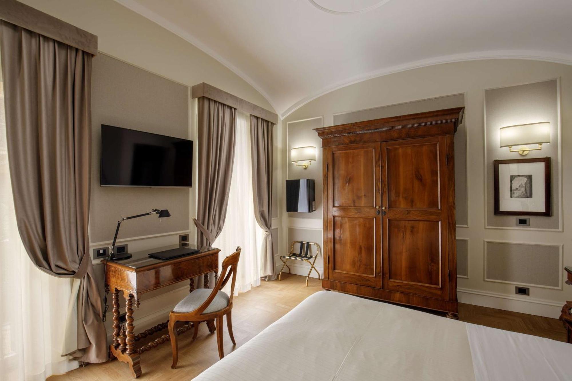 Hotel Canada, BW Premier Collection Rome Exterior photo